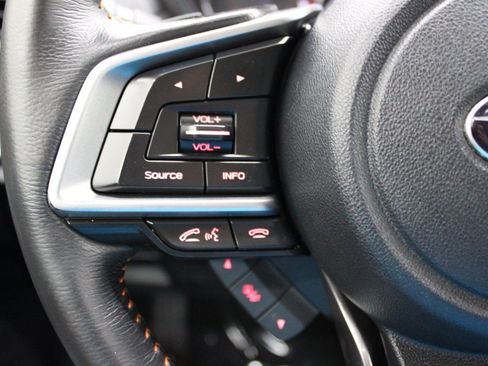 Used 2018 Subaru Crosstrek 2.0i Limited AWD/4WD image 19