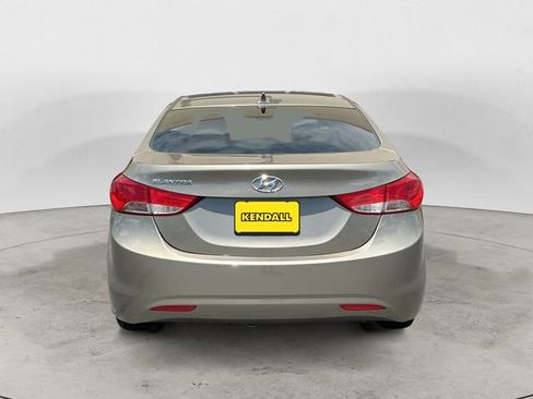 Used 2013 Hyundai Elantra GLS w/ Preferred Pkg FWD image 4