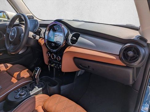 Used 2024 MINI Cooper SE w/ Signature Upholstery Package FWD image 21