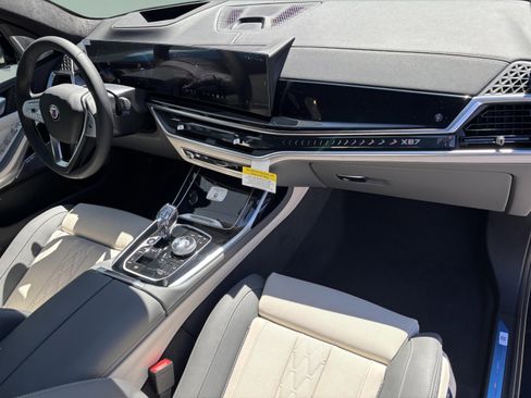 New 2026 BMW ALPINA XB7 AWD/4WD image 23