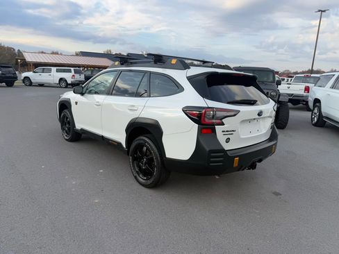 Used 2022 Subaru Outback Wilderness image 3