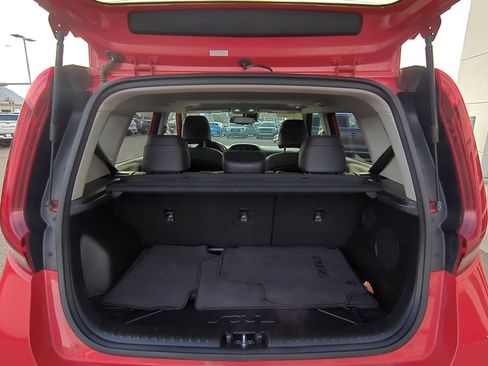 Used 2022 Kia Soul Turbo image 31