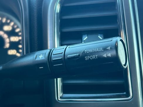 Used 2017 Ford F150 XLT w/ Equipment Group 302A Luxury image 22