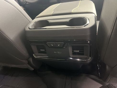 New 2026 Chevrolet Silverado 2500 ZR2 AWD/4WD image 15