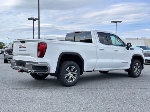 New 2026 GMC Sierra 1500 SLE AWD/4WD image 10