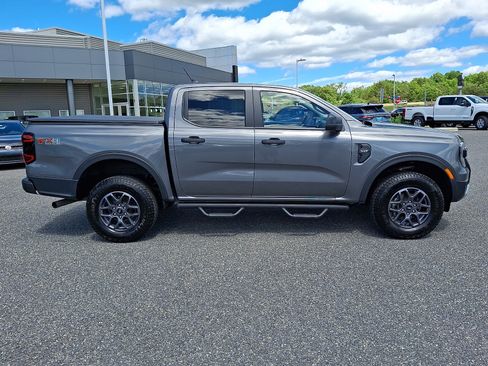 Certified 2025 Ford Ranger XLT w/ FX4 Off-Road Package AWD/4WD image 8