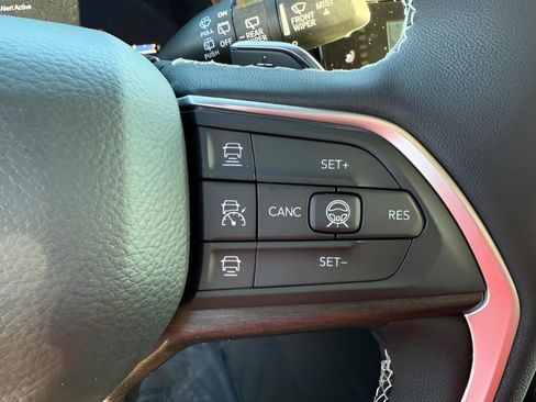 New 2026 Jeep Grand Cherokee Limited Reserve image 19