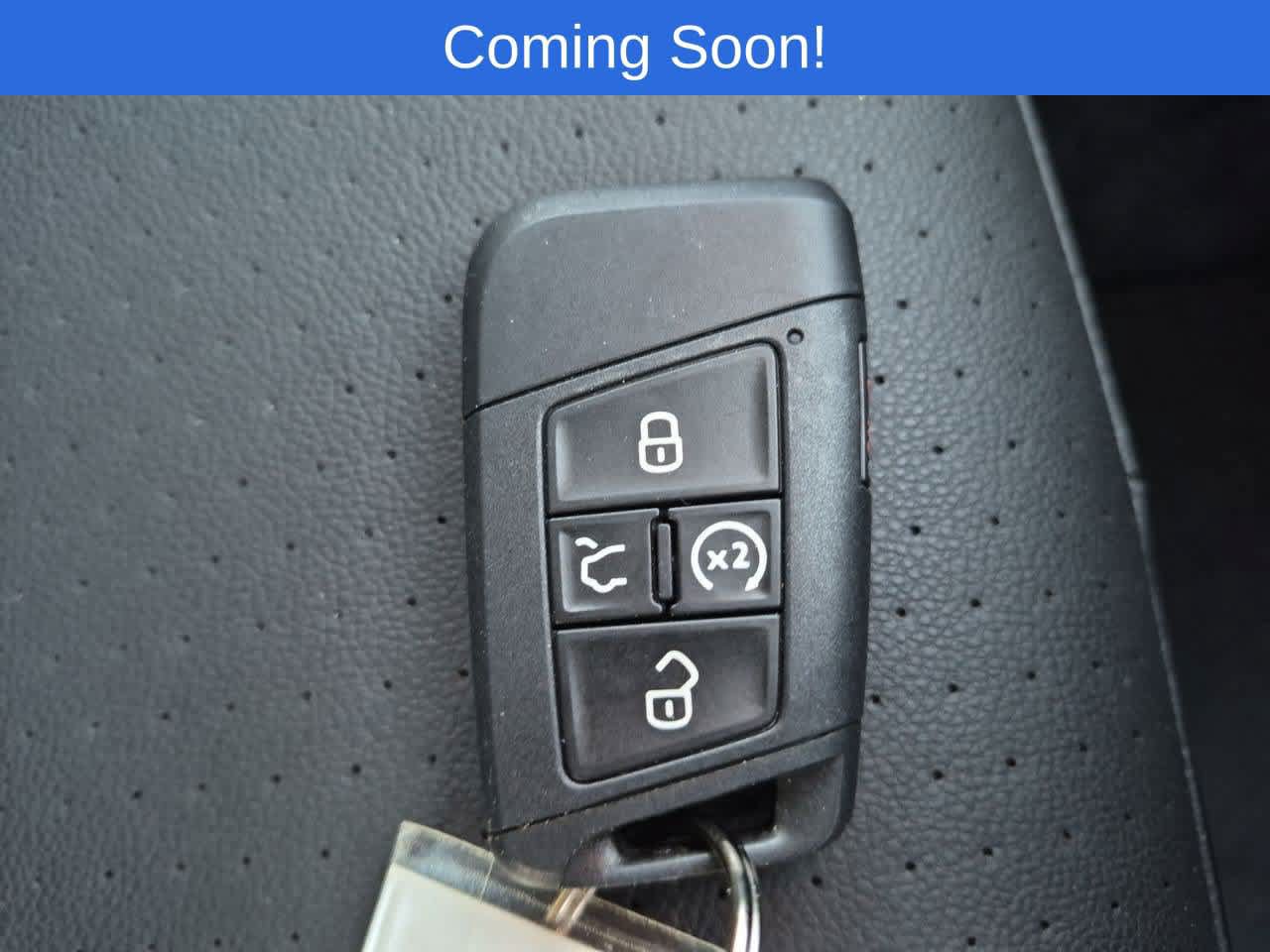Used 2023 Volkswagen Jetta SE FWD image 33