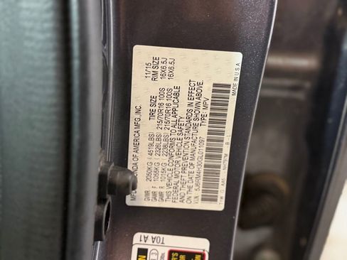 Used 2016 Honda CR-V LX image 19