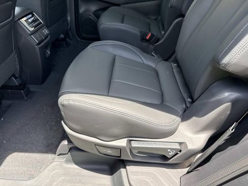 New 2026 Subaru Ascent Premium AWD/4WD image 14