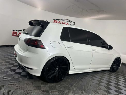 Used 2017 Volkswagen Golf R 4-Door AWD/4WD image 9