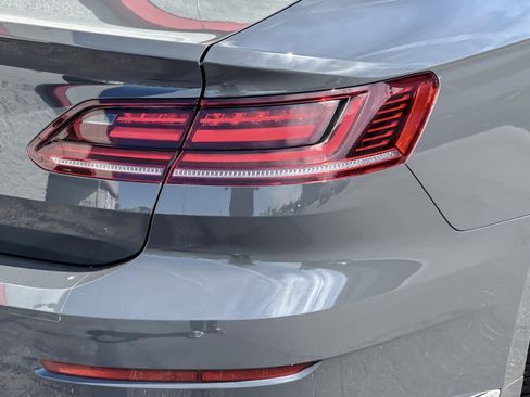 Used 2021 Volkswagen Arteon SE image 26