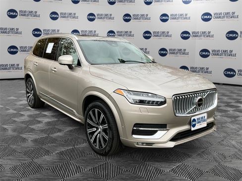Certified 2024 Volvo XC90 B6 Plus w/ Protection Package image 7