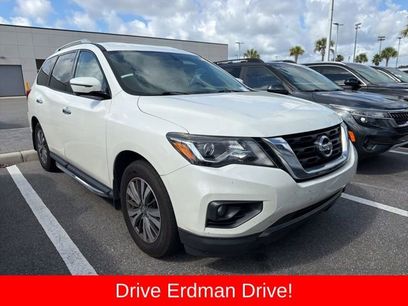 Used 2019 Nissan Pathfinder SL