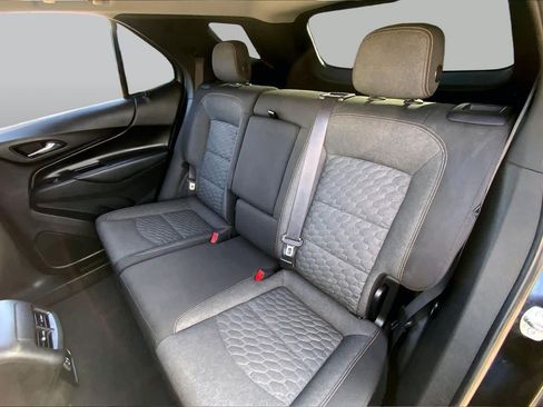 Used 2020 Chevrolet Equinox LT FWD image 21