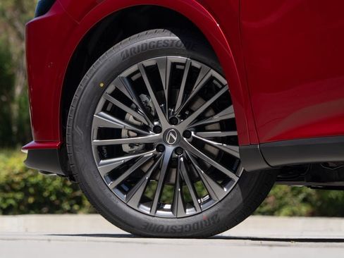 New 2026 Lexus RX 450h Luxury image 8