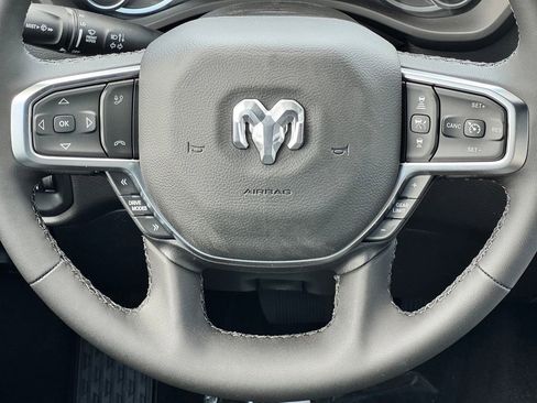 New 2026 RAM 1500 4x4 Crew Cab image 18