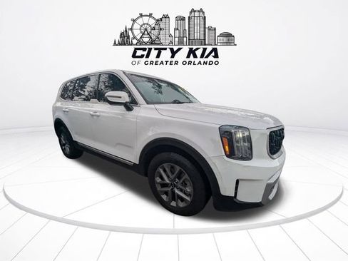Certified 2023 Kia Telluride LX FWD image 9