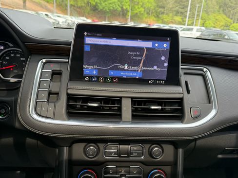 Used 2021 Chevrolet Tahoe Premier w/ Premium Package AWD/4WD image 18