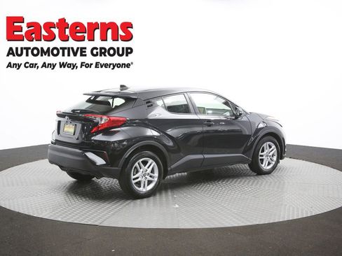 Used 2021 Toyota C-HR LE FWD image 40