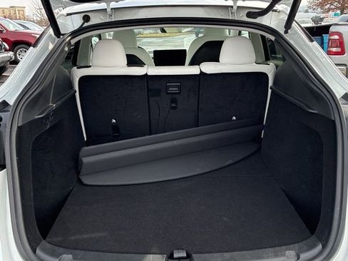 Used 2023 Tesla Model Y Long Range image 21