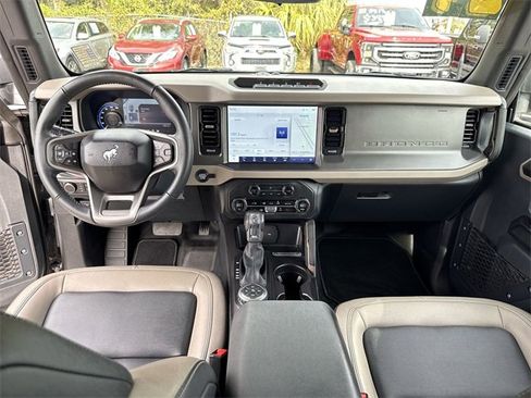 Used 2024 Ford Bronco Big Bend image 19