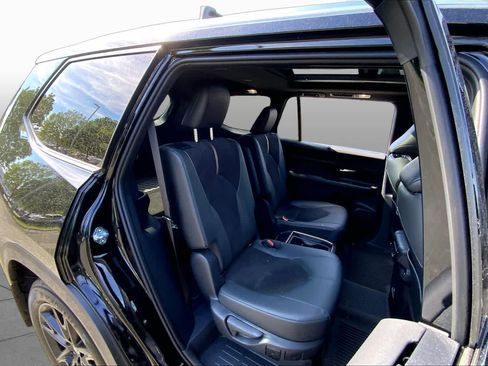 Used 2026 Toyota Grand Highlander AWD Hybrid image 20