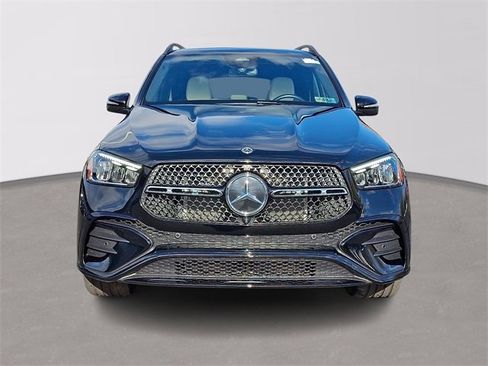 Certified 2025 Mercedes-Benz GLE 450 4MATIC image 2