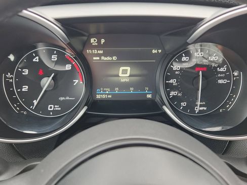 Used 2023 Alfa Romeo Giulia Veloce image 6