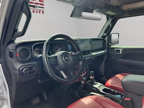 Used 2024 Jeep Wrangler Unlimited Rubicon 392 AWD/4WD image 28