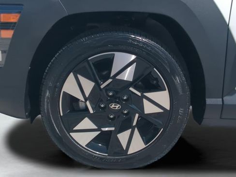 Used 2024 Hyundai Kona SEL FWD image 27