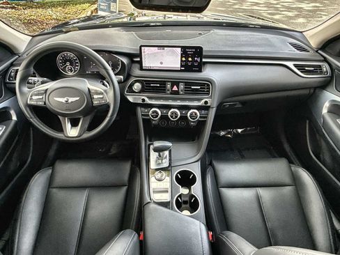 Used 2023 Genesis G70 2.0T RWD image 24