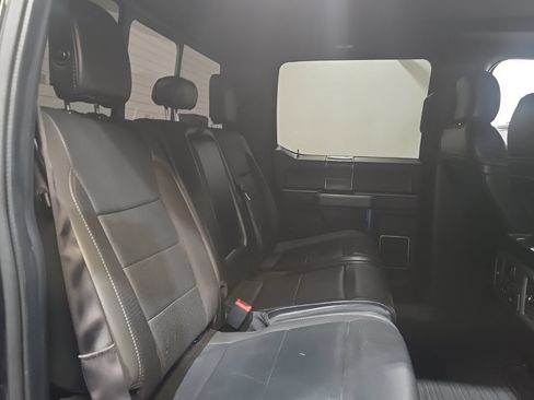 Used 2020 Ford F150 Raptor w/ Equipment Group 802A Luxury AWD/4WD image 18