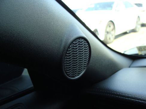 Used 2015 Ford Mustang Coupe image 27