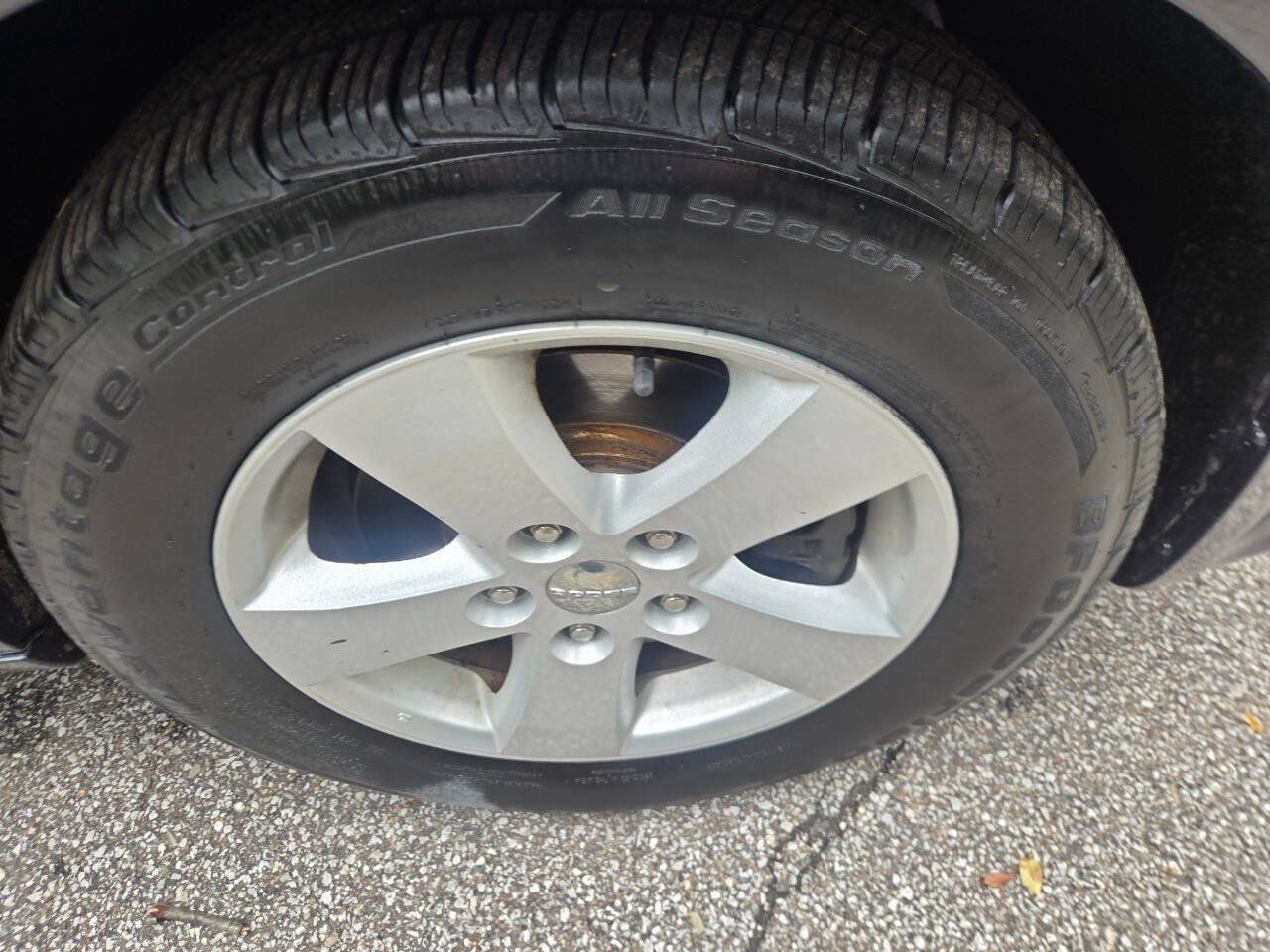 Used 2013 Dodge Grand Caravan SE FWD image 39