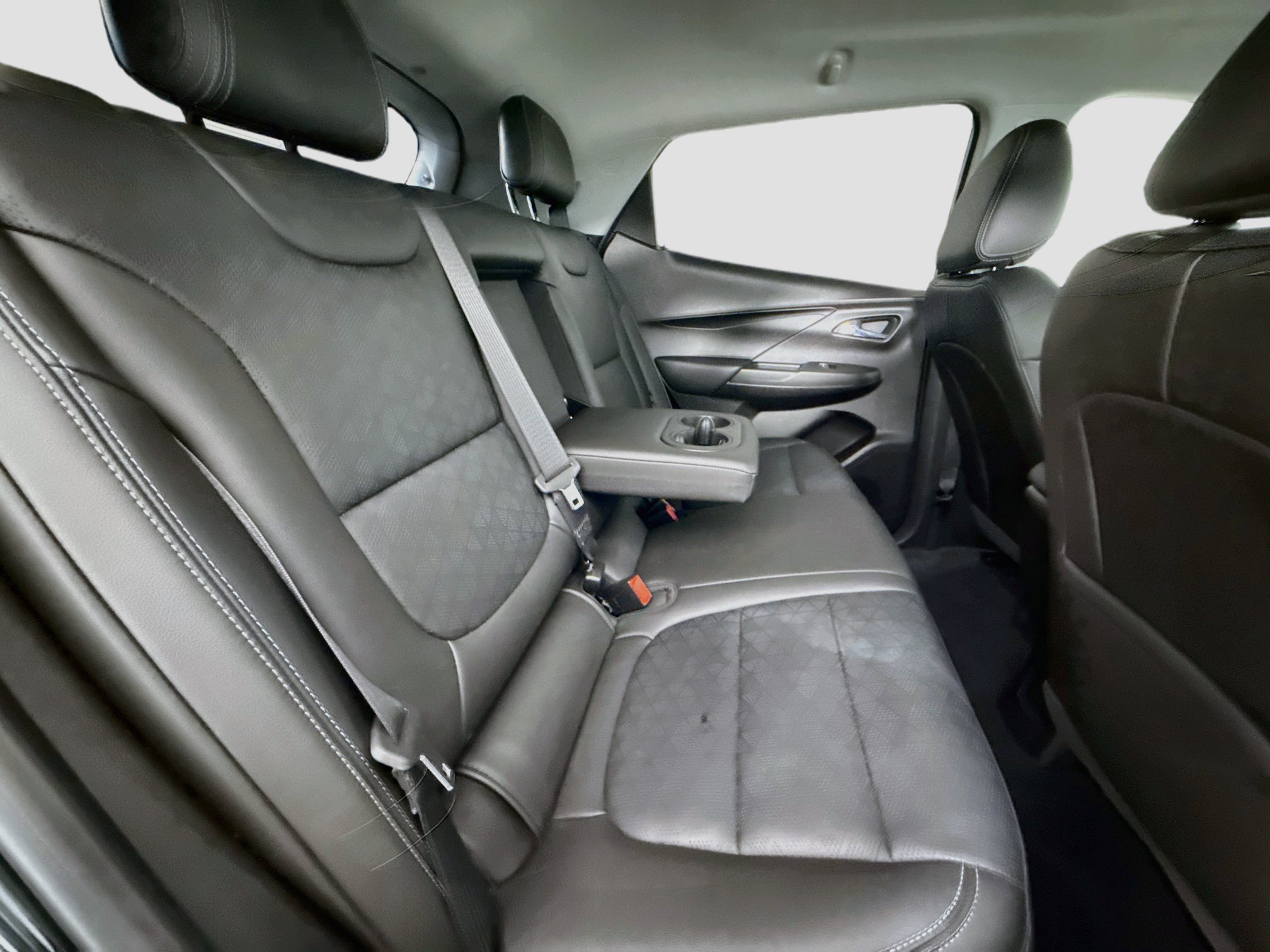 Used 2023 Chevrolet Bolt LT FWD image 28