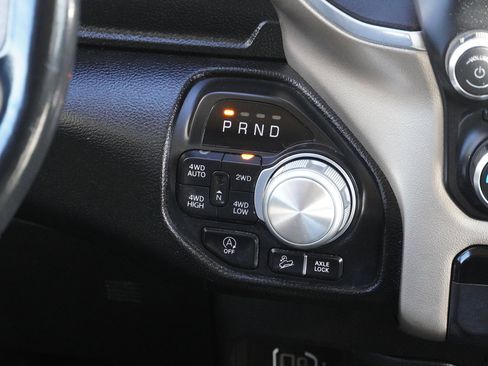 Used 2020 RAM 1500 Laramie w/ Off Road Group image 36