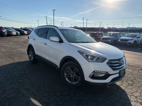 Used 2017 Hyundai Santa Fe Sport image 22