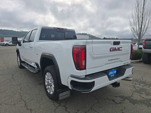Used 2021 GMC Sierra 2500 Denali image 3