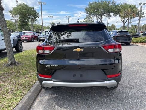Certified 2025 Chevrolet TrailBlazer LT AWD/4WD image 4