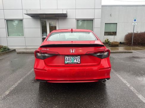 Used 2024 Honda Civic Sport image 5