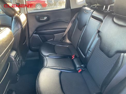 Used 2021 Jeep Compass Latitude image 19