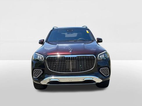 Used 2024 Mercedes-Benz Maybach GLS 600 4MATIC image 6