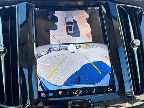 New 2025 Volvo XC60 B5 Ultra w/ Protection Package Premier image 26