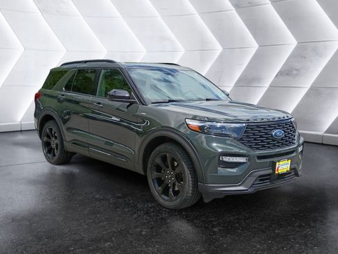 Used 2022 Ford Explorer ST-Line w/ Class IV Trailer Tow Package AWD/4WD image 8