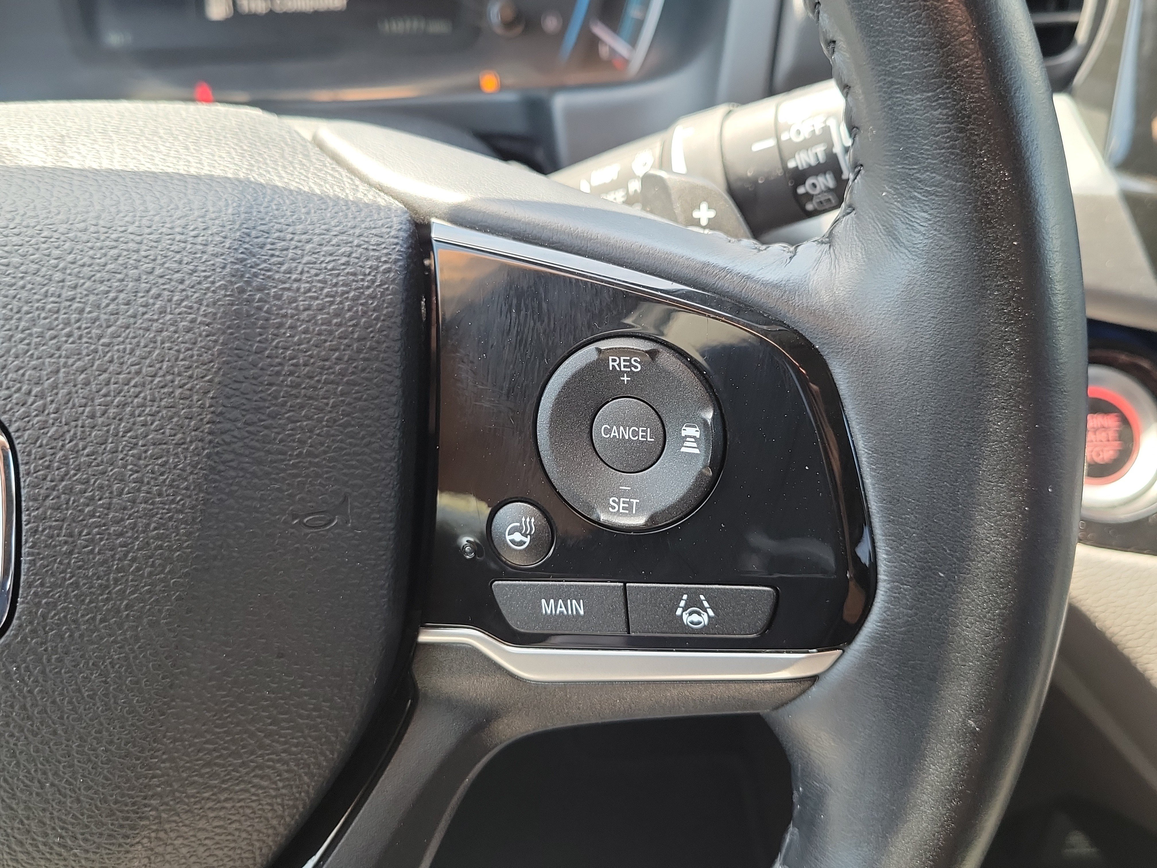 Used 2018 Honda Odyssey Elite image 31