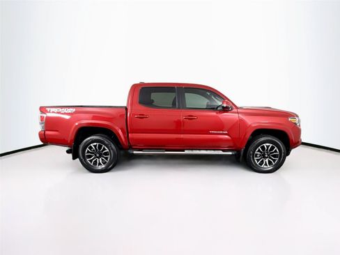 Certified 2023 Toyota Tacoma TRD Sport w/ Technology Package AWD/4WD image 9