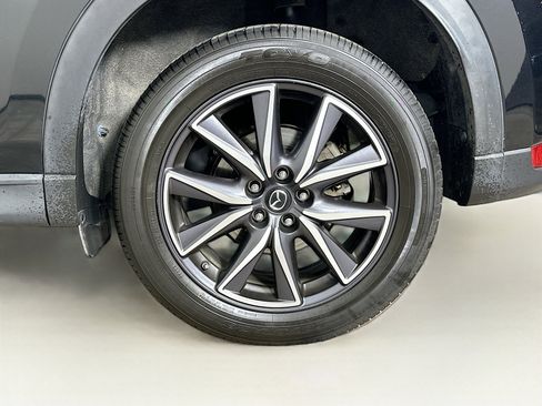 Used 2018 MAZDA CX-5 Touring w/ Preferred Equipment Package image 11