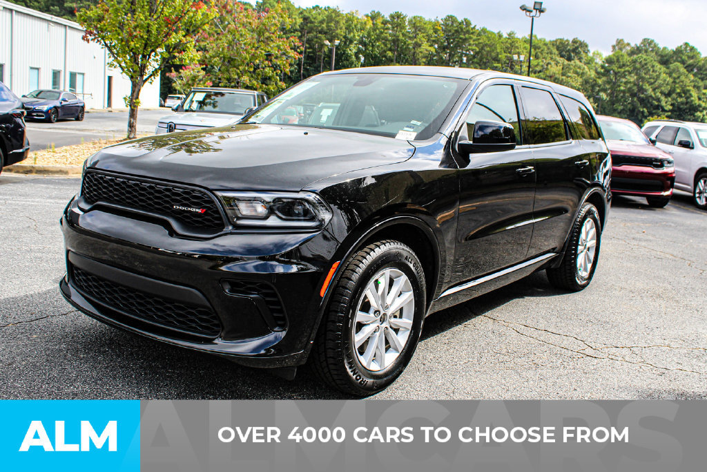 Used 2025 Dodge Durango GT RWD image 2
