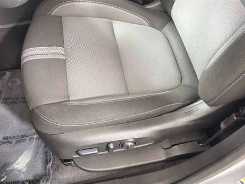Used 2024 Chevrolet Blazer LT w/ Convenience Package FWD image 19